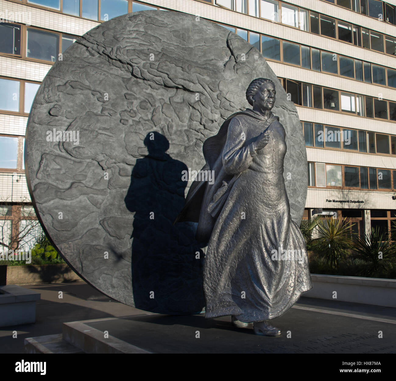 Mary Seacole Statue vor St. Thomas Hospital London Stockfoto