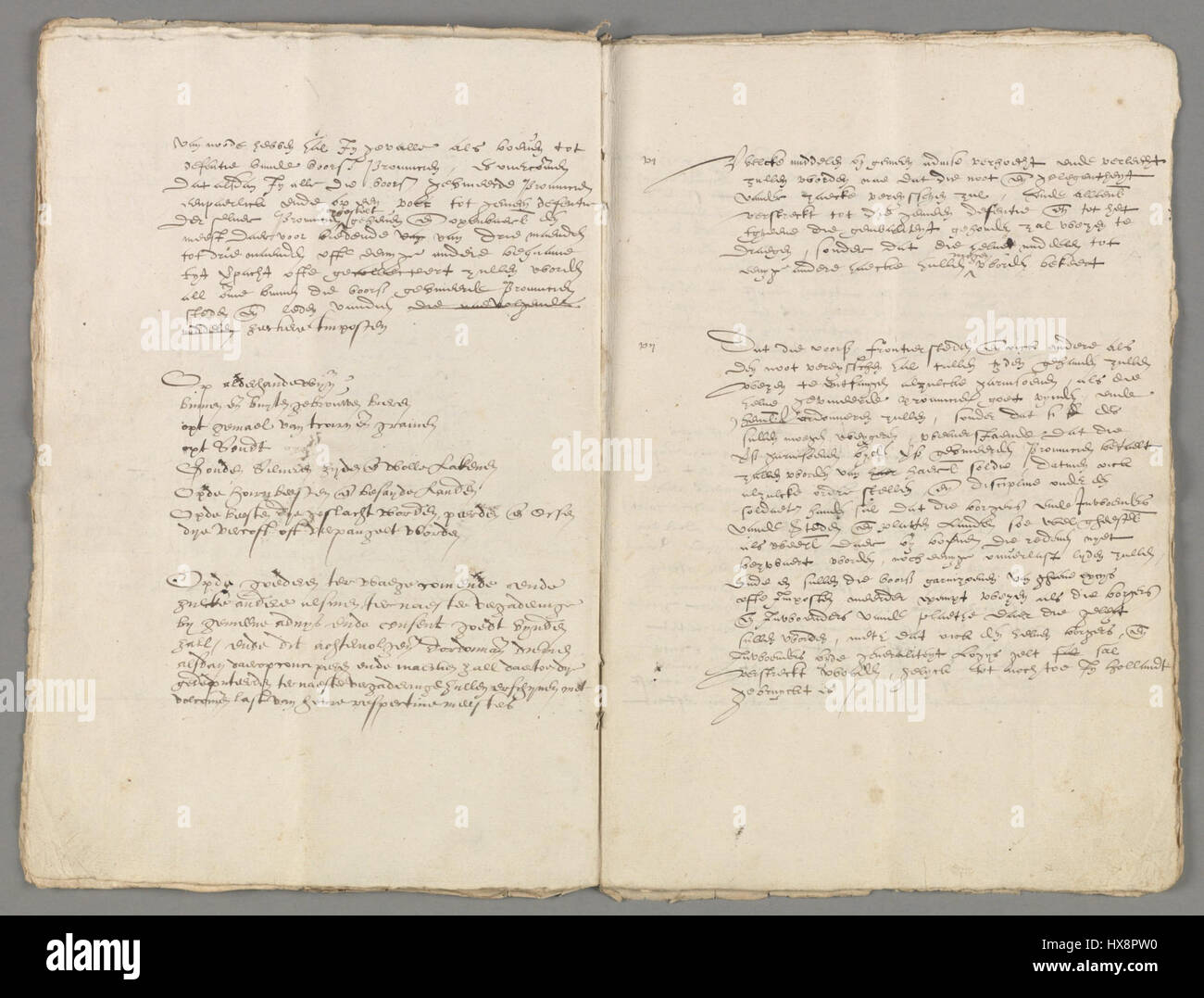 Die Unie van Utrecht (Union of Utrecht) war ein 1579 unterzeichneter kritischer vertrag, der die Unabhängigkeit der nördlichen Provinzen der Niederlande von der spanischen Herrschaft festigte und zur Gründung der Niederländischen Republik beitrug. Dieses Dokument ist Teil der Archivunterlagen des Nationalarchivs der Niederlande. Stockfoto