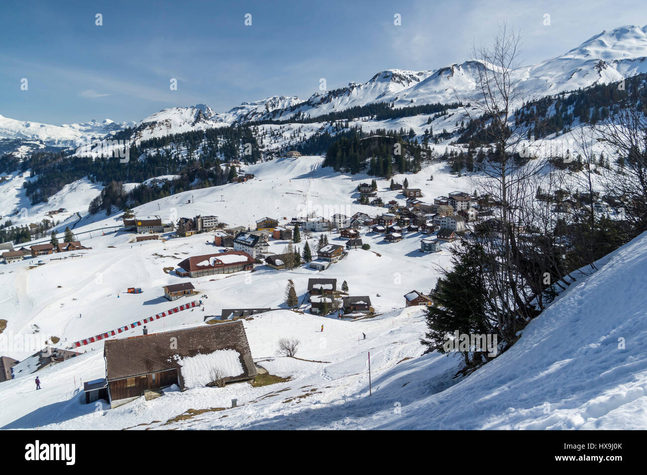 Stoos, Kanton Schwyz, Schweiz, ein Dorf und Wintersportgebiet in den Schweizer Alpen im Winter. Stockfoto