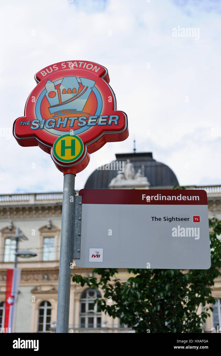 Ein Sightpost von der Bushaltestelle "Sightseer", Innsbruck, Österreich Stockfoto