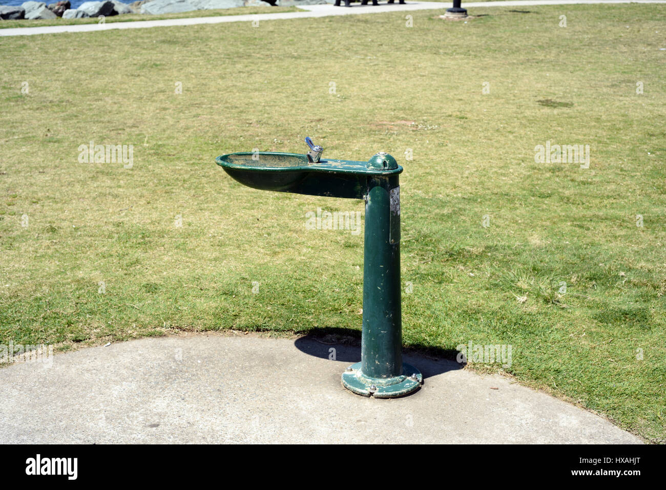 Redcliffe, Queensland, Australien: Geschlagene Trinkbrunnen am Wasser. Stockfoto