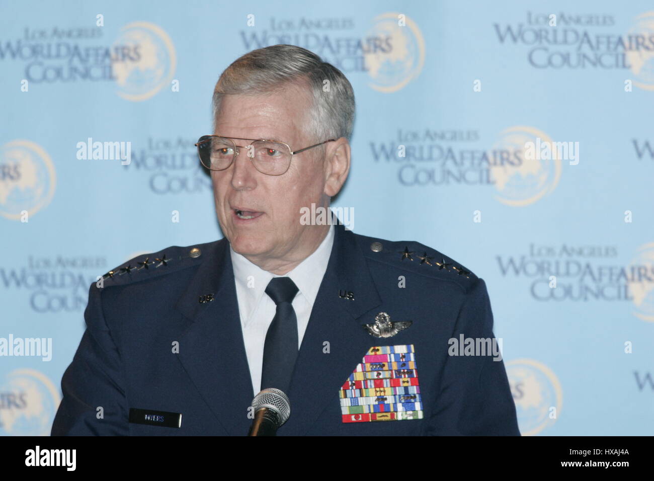 GENERAL RICHARD MYERS Vorsitzender JOINT CHIEF OF STAFF 25. Februar 2005 die Innenstadt von LOS ANGELES USA Stockfoto