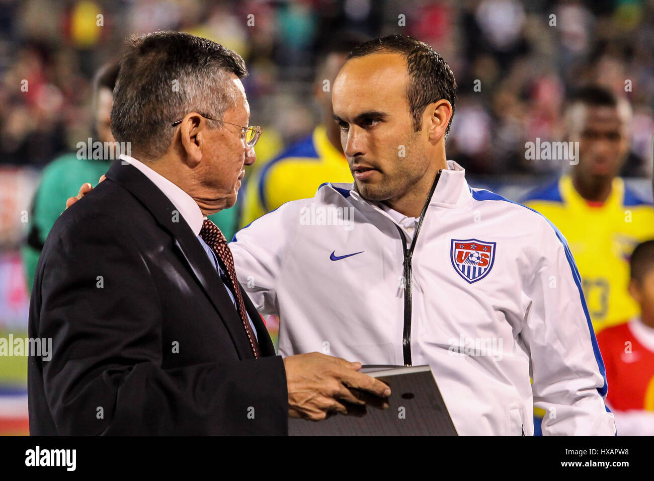 Landon Donovan auf Rentschler Field Stadium vor dem Fußballspiel zwischen uns Männer Nationalmannschaft Vs Ecuador. Stockfoto