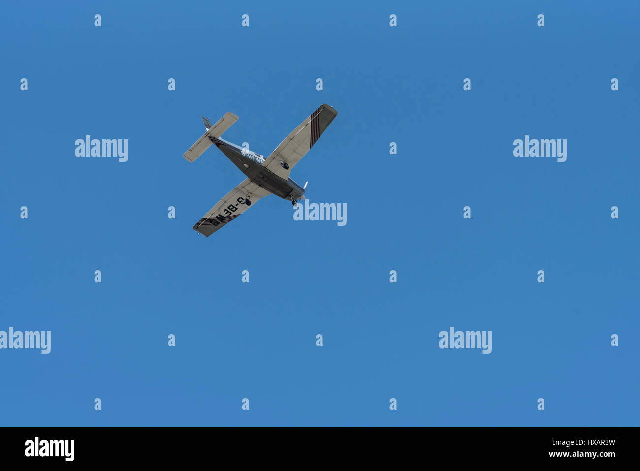 Piper pa 28 Fotos und Bildmaterial in hoher Auflösung Alamy