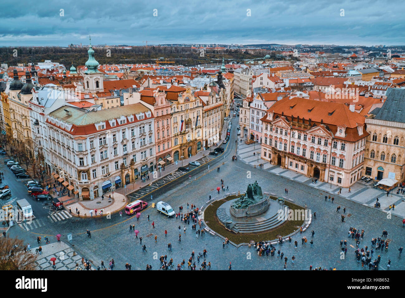 Schöne Luftaufnahme über Altstädter Ring in Prag Stockfoto