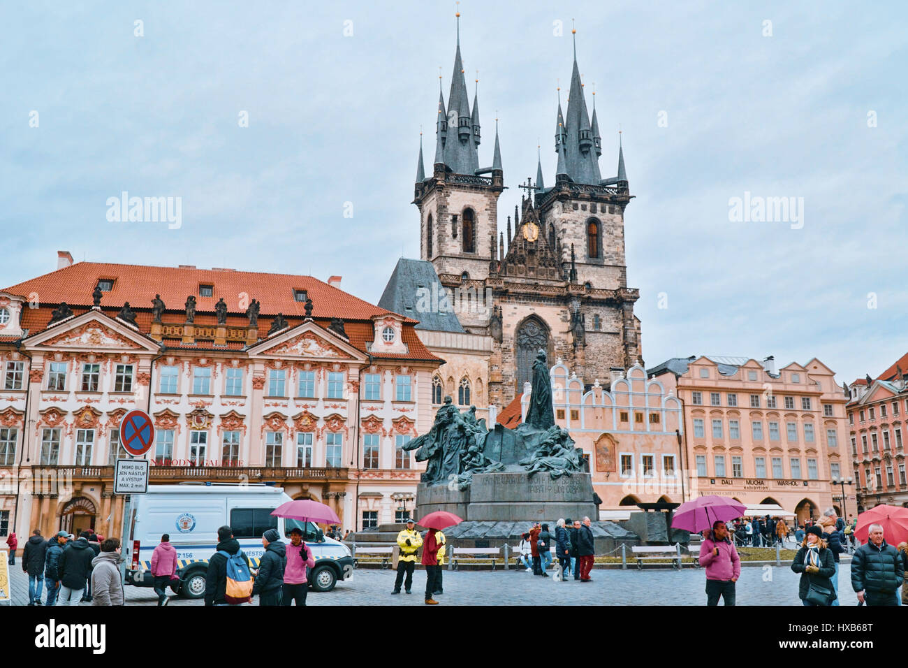Der Altstädter Ring im Herzen von Prag - Prag / Tschechien - 20. März 2017 Stockfoto