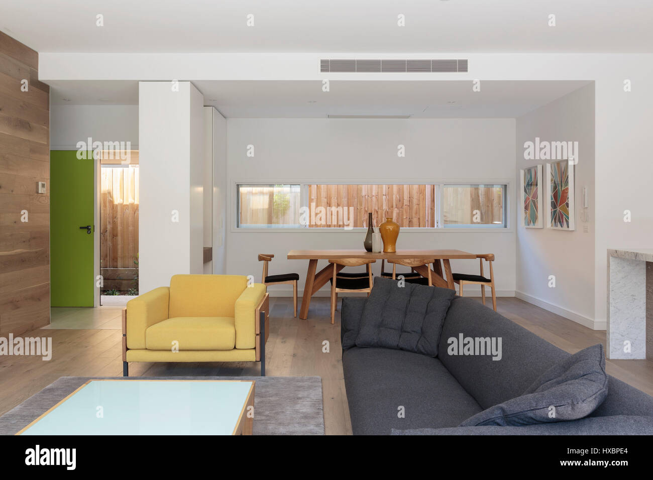 Offene Küche/Wohn-/Essbereich. Brighton East Apartment, Brighton East, Australien. Architekt: Annie Lai, 2014. Stockfoto