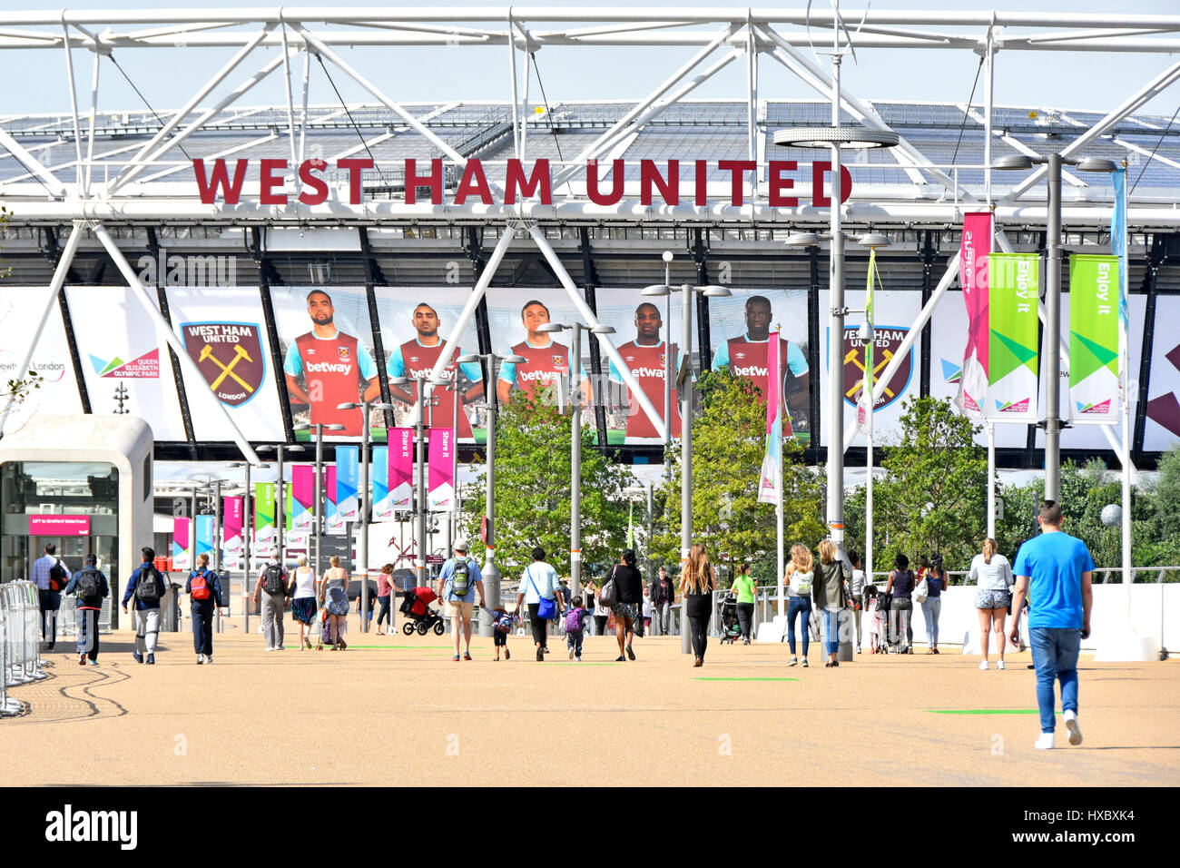 Queen Elizabeth Olympic Park Newham East London England UK West Ham United Olympiastadions Stratford London Vermächtnis von Olympiade 2012 in London Stockfoto