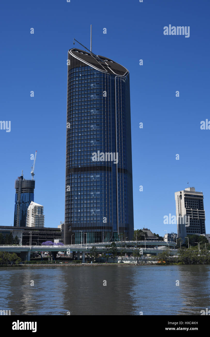 Brisbane, Australien: 1 William Street, erhebt sich das Gebäude viel von der Regierung von Queensland Zustand über den Brisbane River. Stockfoto
