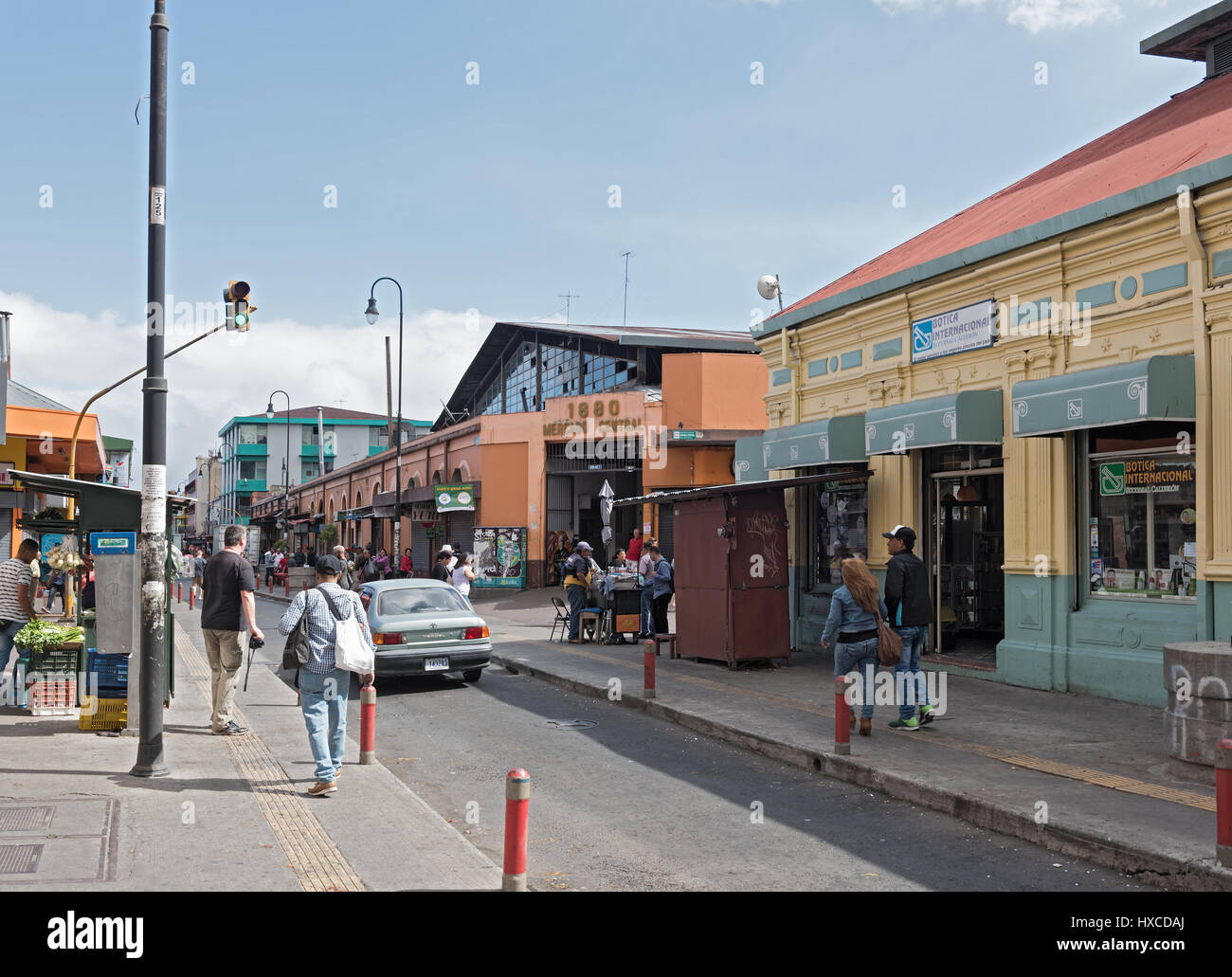 Straße vor dem zentralen Markt in der Innenstadt von San Jose, Costa Rica Stockfoto