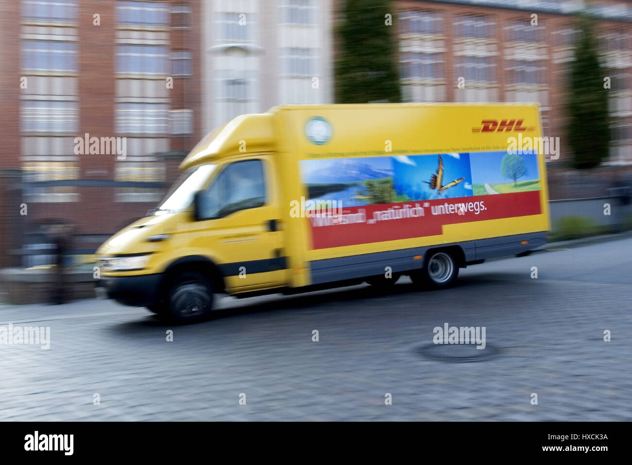 DHL-Lieferwagen, DHL Lieferwagen Stockfoto