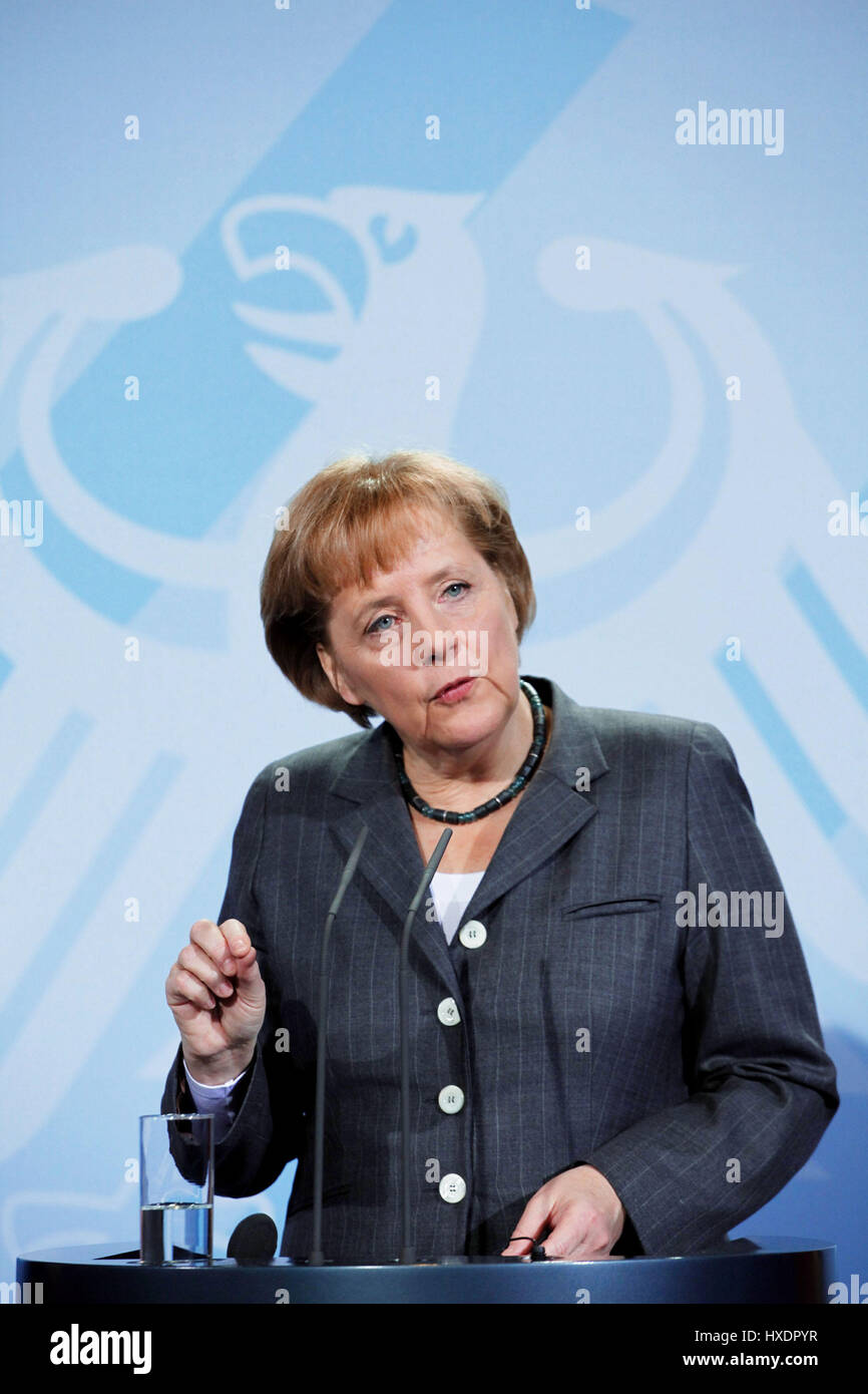 ANGELA MERKEL Bundeskanzlerin der 18. Januar 2010 BERLIN Deutschland Stockfoto