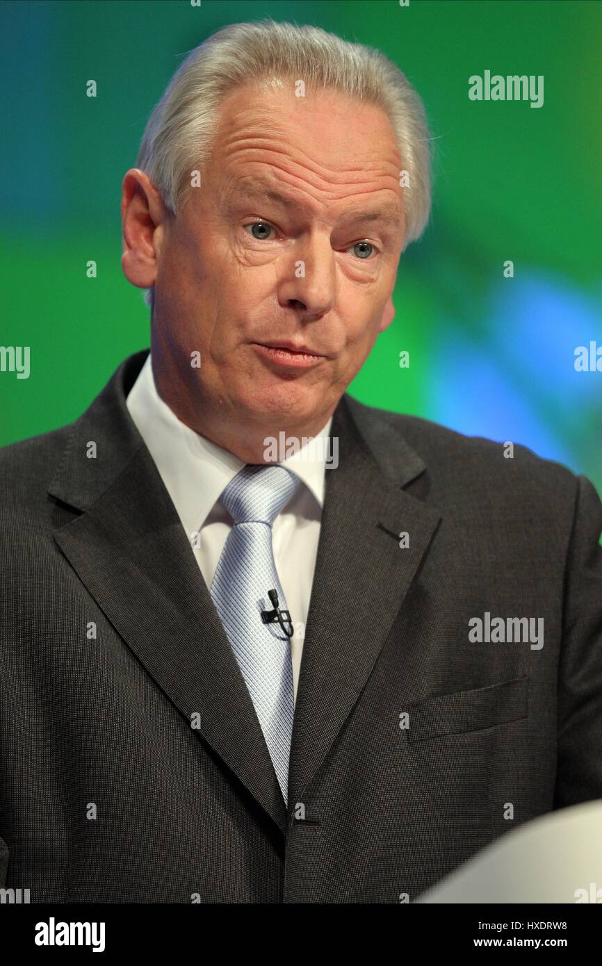 FRANCIS MAUDE MP CABINET OFFICE MINISTER 3. Oktober 2011 MANCHESTER Stadtzentrum von MANCHESTER ENGLAND Stockfoto