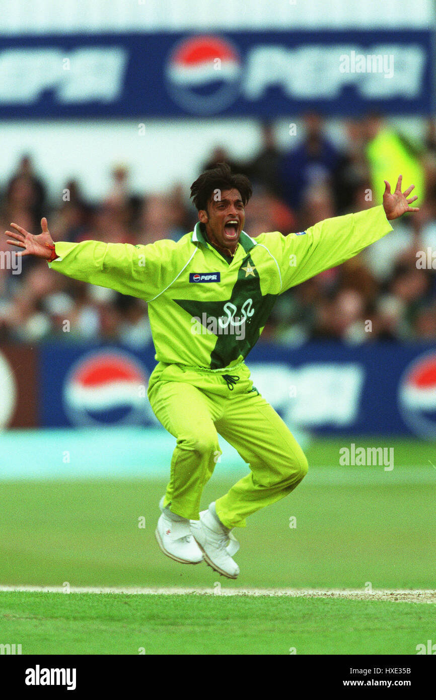 SHOAIB AKHTAR appelliert Australien V PAKISTAN 23. Mai 1999 Stockfoto