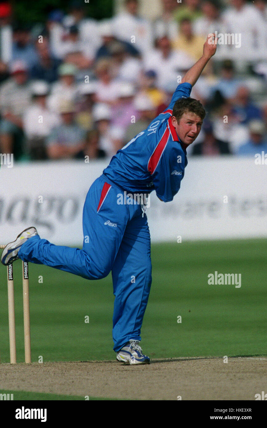 ROBERT CROFT ENGLAND & GLAMORGAN CCC 9. Mai 1999 Stockfoto