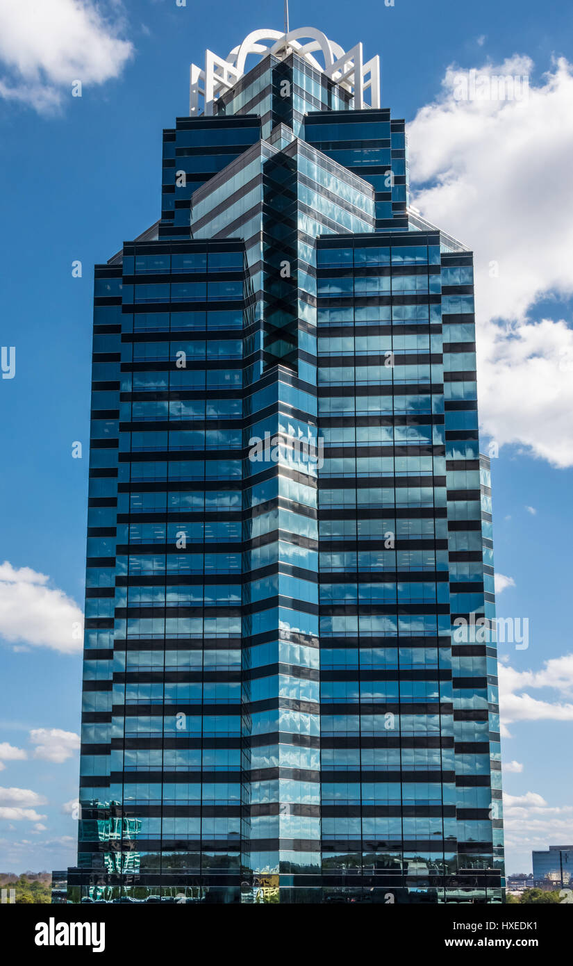 Atlantas legendären Queen Turm, Teil der Bahnhofshalle Corporate Center ist eines der Wahrzeichen Wolkenkratzer bekannt als der König und Königin Türmen gekrönt. Stockfoto