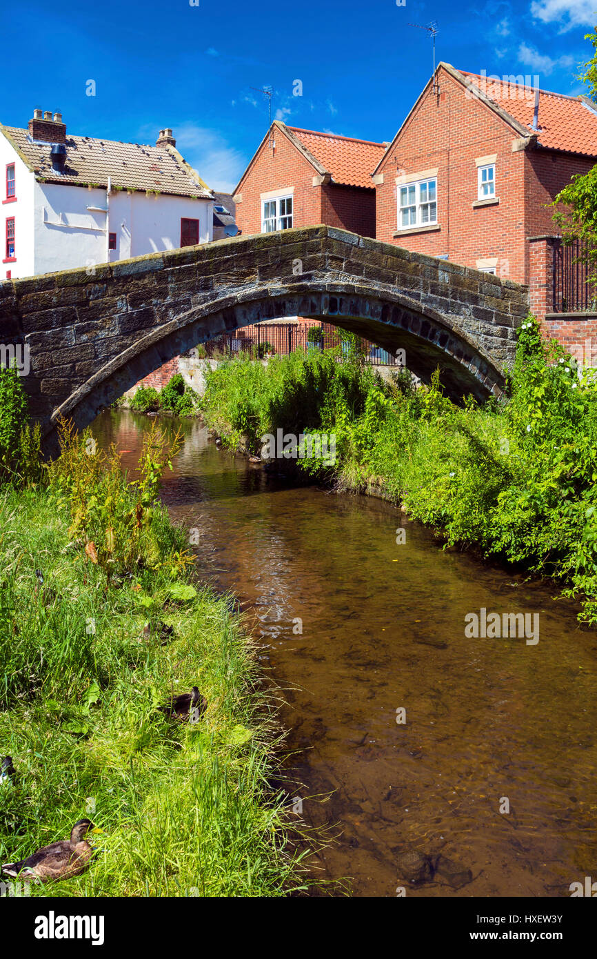 Antike Lastesel Brücke, Stokesley, North Yorkshire, England, UK Stockfoto