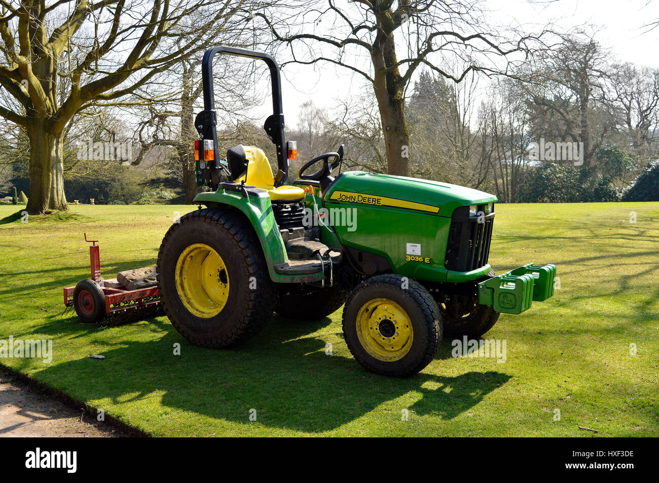John Deere Kompakttraktor-Dienstprogramm Stockfoto