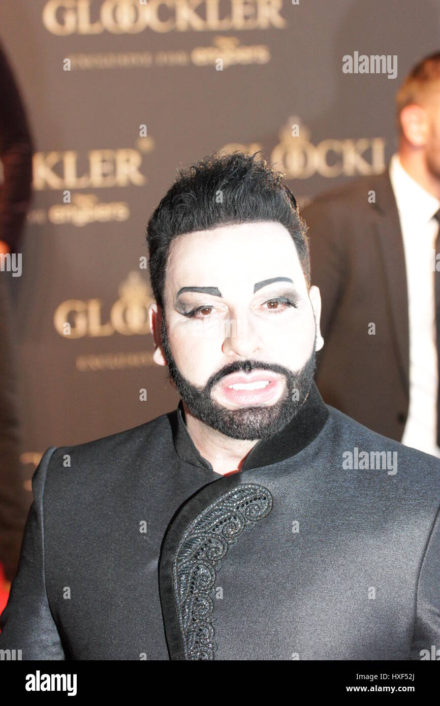 Berlin, Deutschland, 28. August 2014: Designer Harald Glööckler präsentiert sein Label für Engbers Mode. Stockfoto
