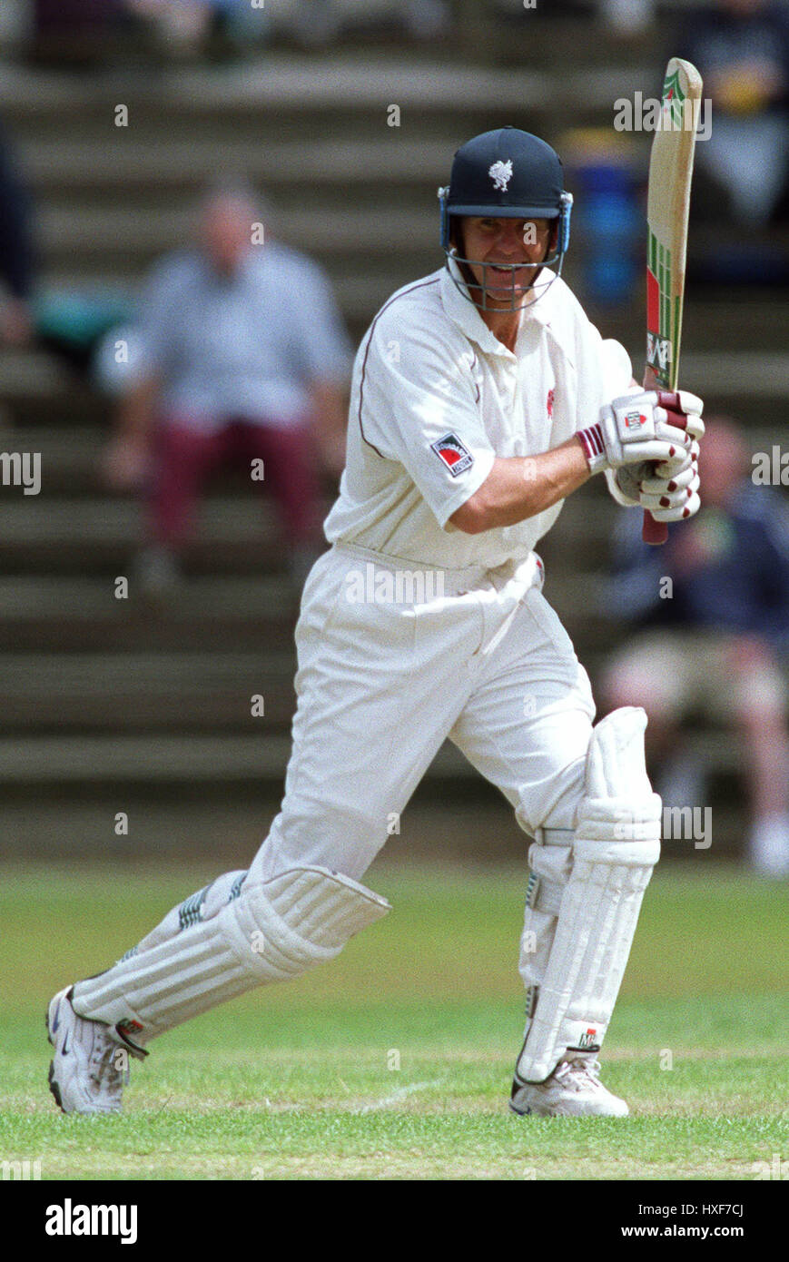 PETER BOWLER SOMERSET CCC SCARBOROUGH ENGLAND 19. Juli 2000 Stockfoto