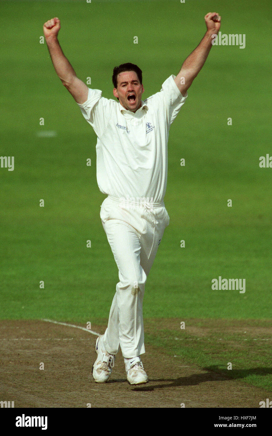 MARTIN BICKNELL SURREY CCC 28. Mai 2000 Stockfoto