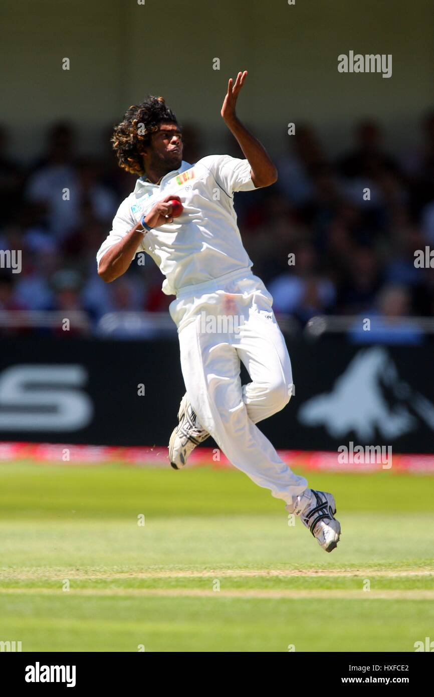 LASITH MALINGA ENGLAND V SRI LANKA 3. TEST TRENT BRIDGE NOTTINGHAM ENGLAND 3. Juni 2006 Stockfoto