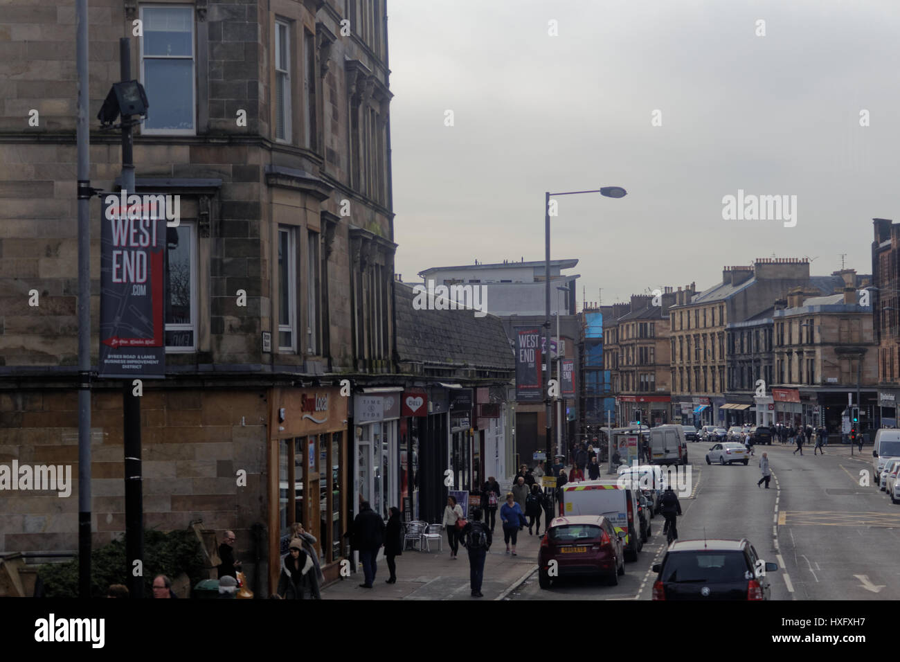 Byres Road Glasgow Straße, Blick nach Süd-Westend Stockfoto