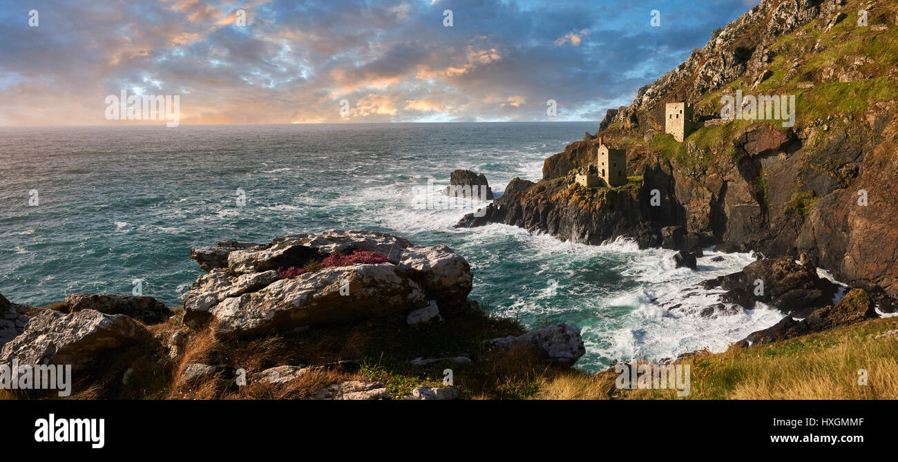 Zerstörten Motor beherbergt von Botallack Tin Mine, in der Nähe von St. Agnes, Cornwall Stockfoto