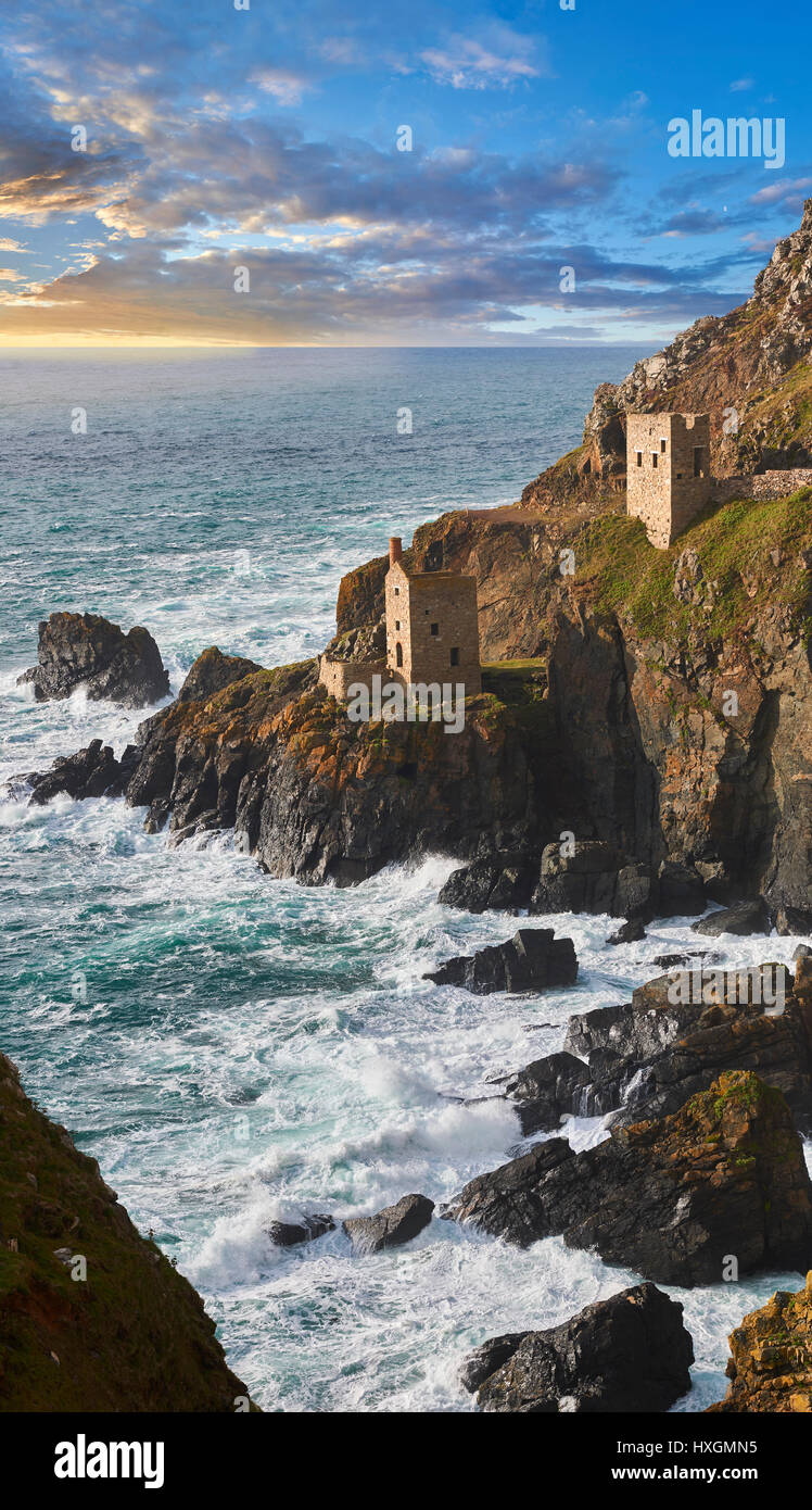 Zerstörten Motor beherbergt von Botallack Tin Mine, in der Nähe von St. Agnes, Cornwall Stockfoto