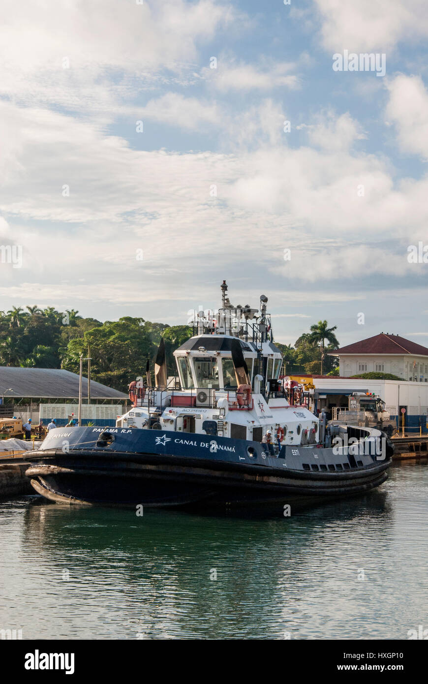 Panamakanal - Gatun Schleusen an einem bewölkten Sommertag Stockfoto