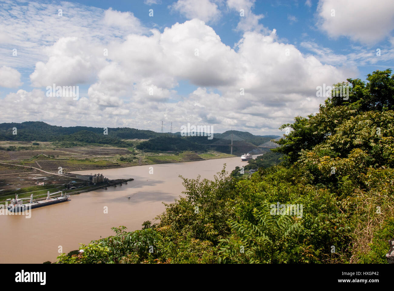 Panama-Kanal in einem sonnigen Sommertag - Panamakanal 22. November 2013 Stockfoto