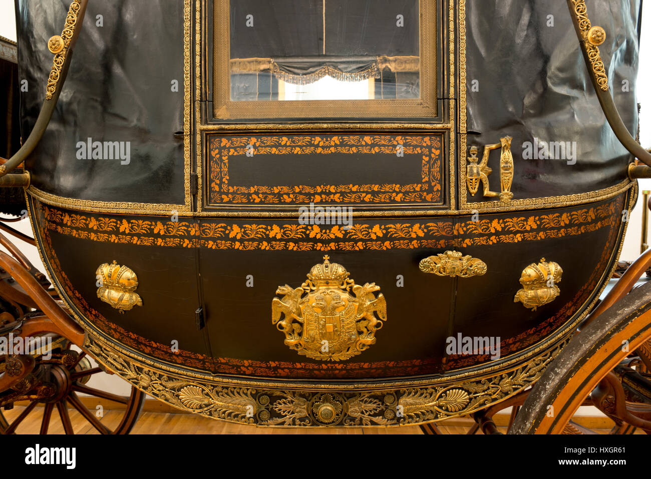Krönungs-Landauer, Kaiserliche Wagenburg Schönbrunn, Wien Stockfoto