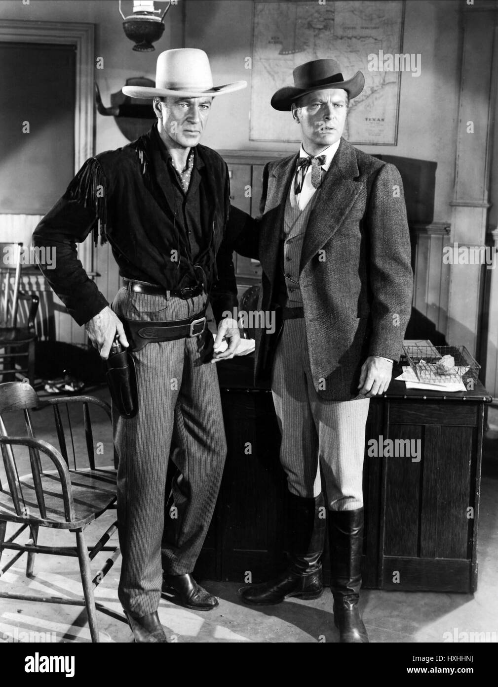 GARY COOPER, LEIF ERICKSON, Dallas, 1950 Stockfoto