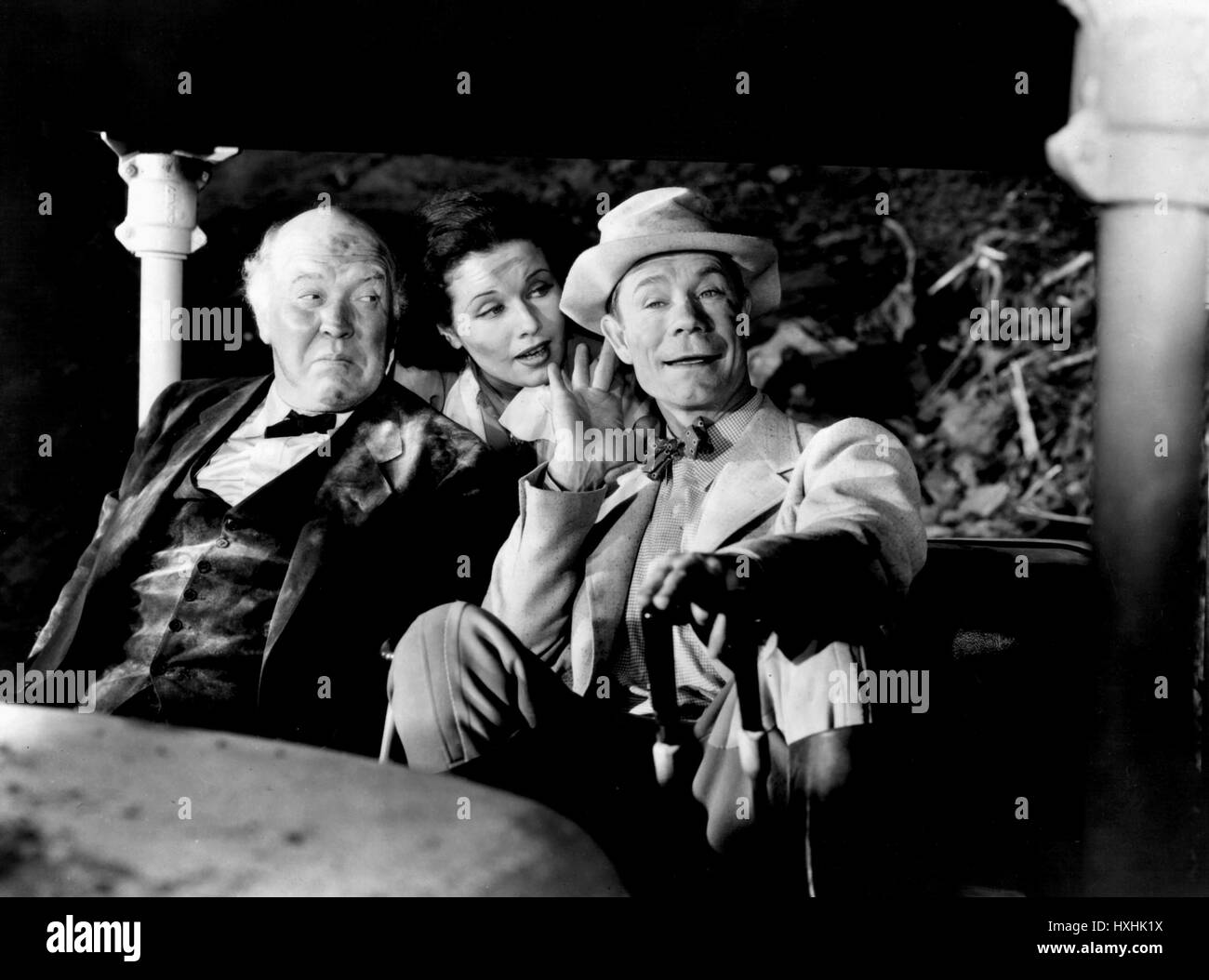 GUY KIBBEE, JUNI TRAVIS, Joe E. Brown, REGENWURM, bei Traktoren 1936 Stockfoto