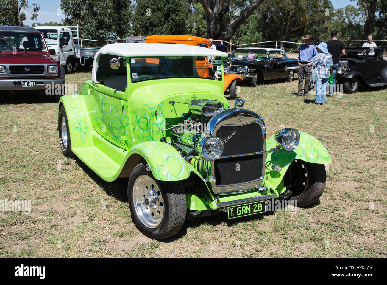 1928/29 Ford Modell A Hot Rod in Shades of Lime Green. Stockfoto