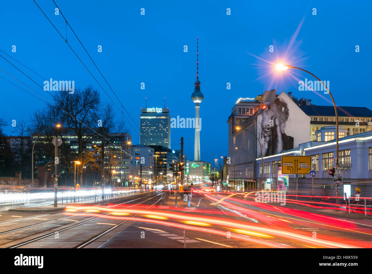Nachtansicht Stadtbild von Berlin mit Fernsehturm in Mitte, Berlin, Deutschland Stockfoto