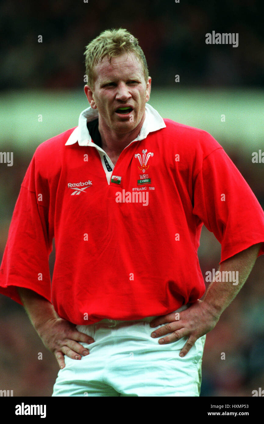STUART DAVIES WALES & SWANSEA RU 7. April 1998 Stockfoto