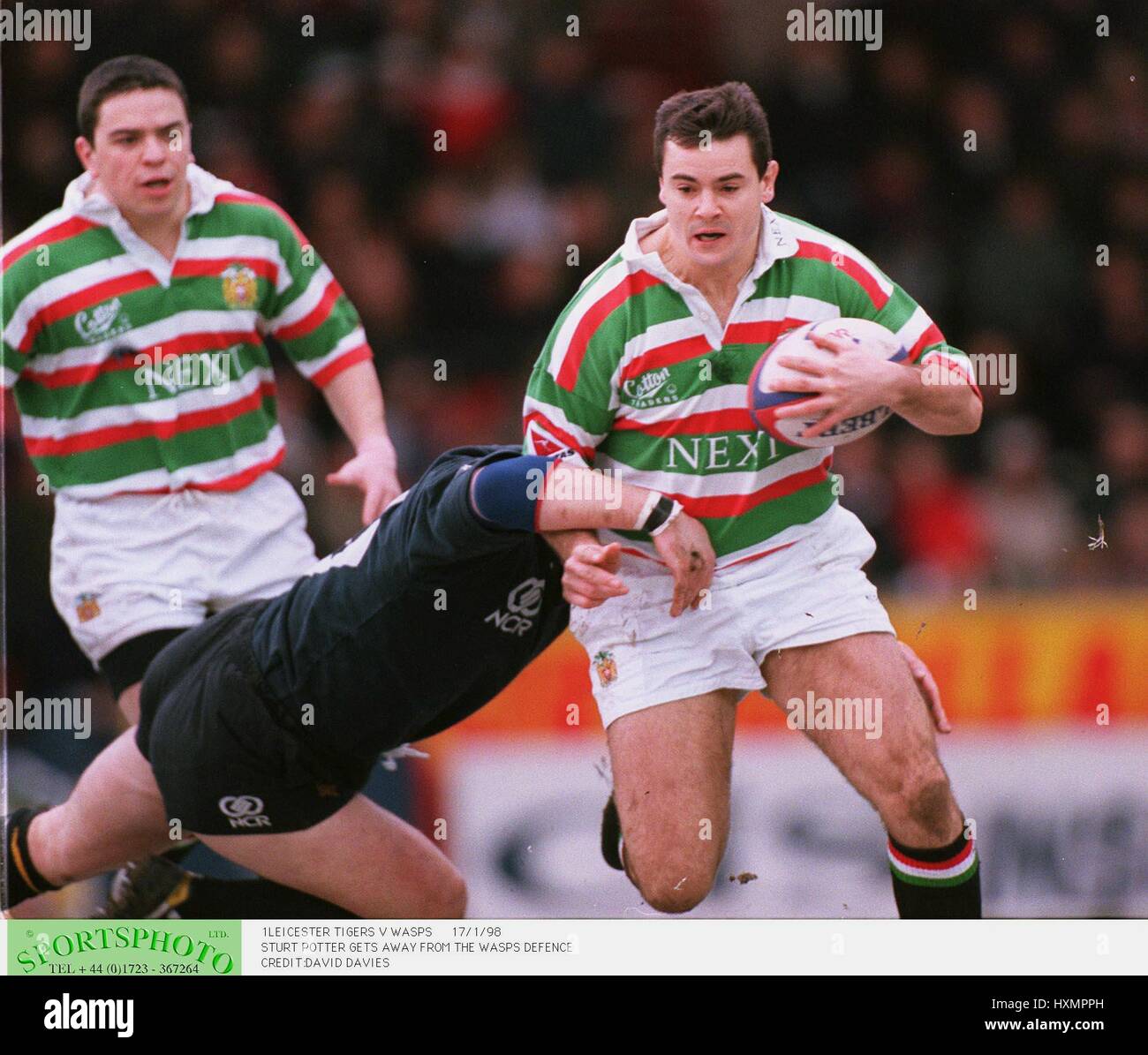 STUART POTTER & Wespen Verteidigung LEICESTER TIGERS V Wespen 17. Januar 1998 Stockfoto