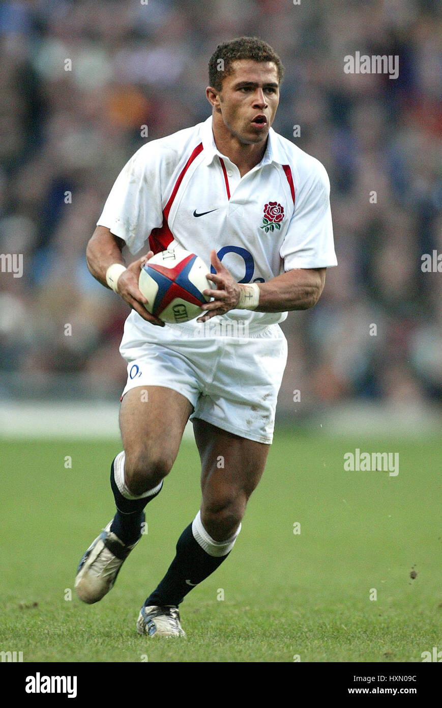 JASON ROBINSON ENGLAND & SALE SHARKS RU TWICKENHAM LONDON ENGLAND 23. November 2002 Stockfoto