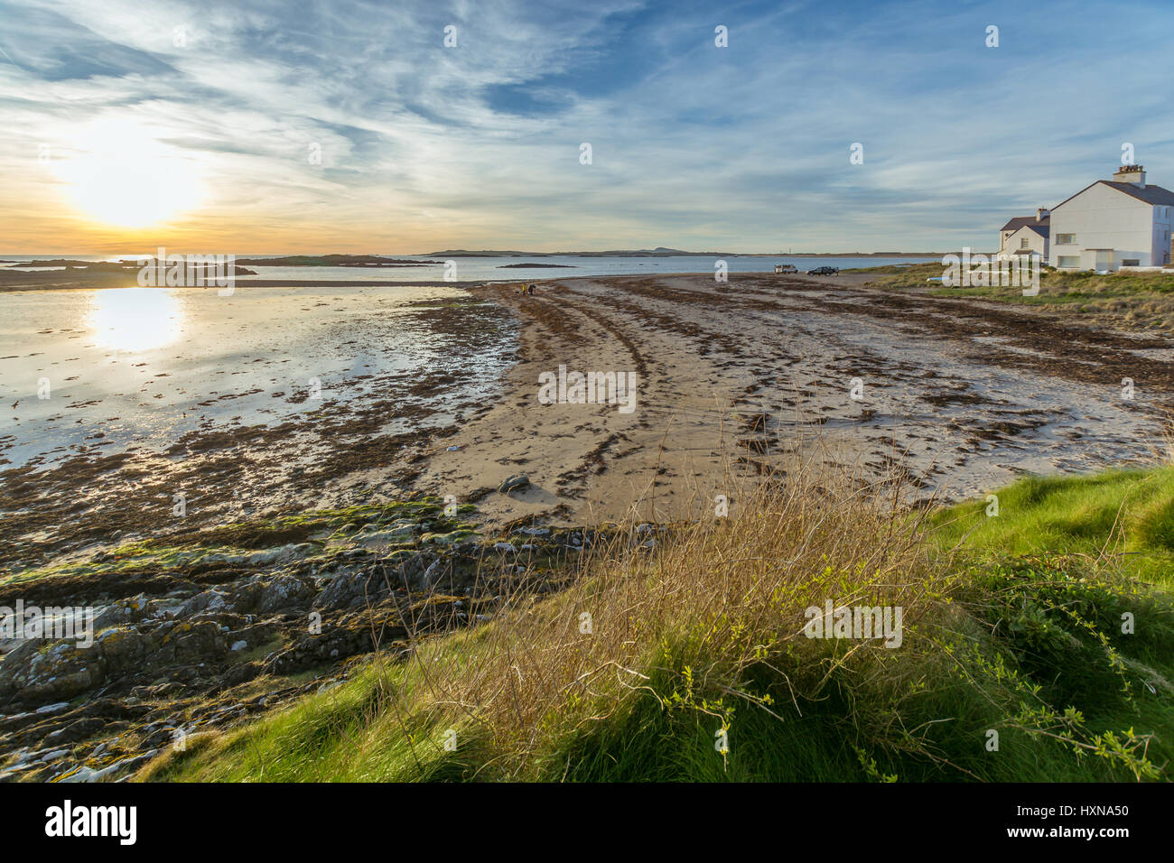 Sonnenuntergang am Rhosneigr, Anglesey Stockfoto