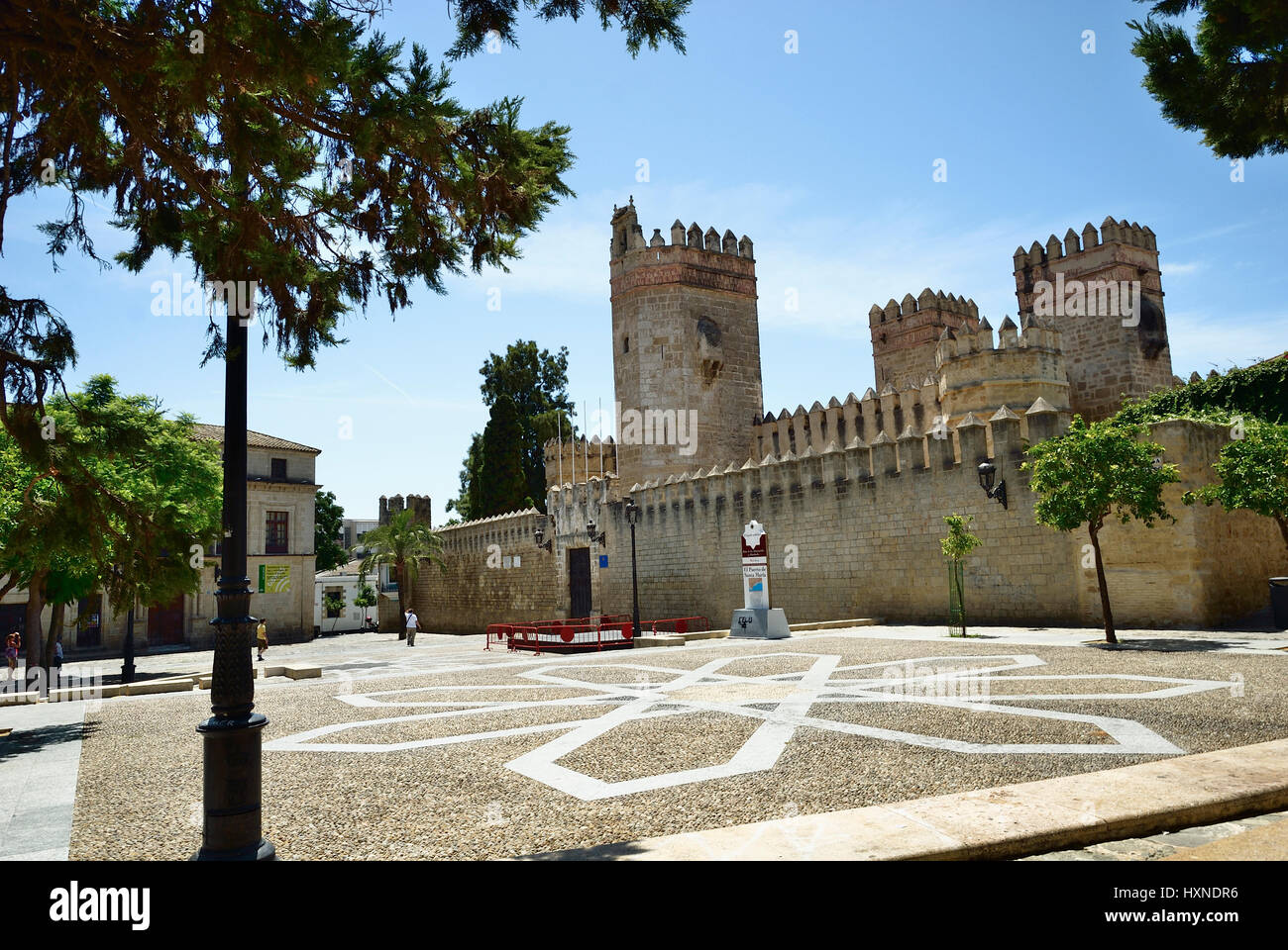 Castillo de San Marcos, St. Mark Burg ist eine Wehrkirche, erbaut auf den Fundamenten der eine Moschee aus dem zehnten Jahrhundert. El Puerto de Santa María, Cádiz, A Stockfoto