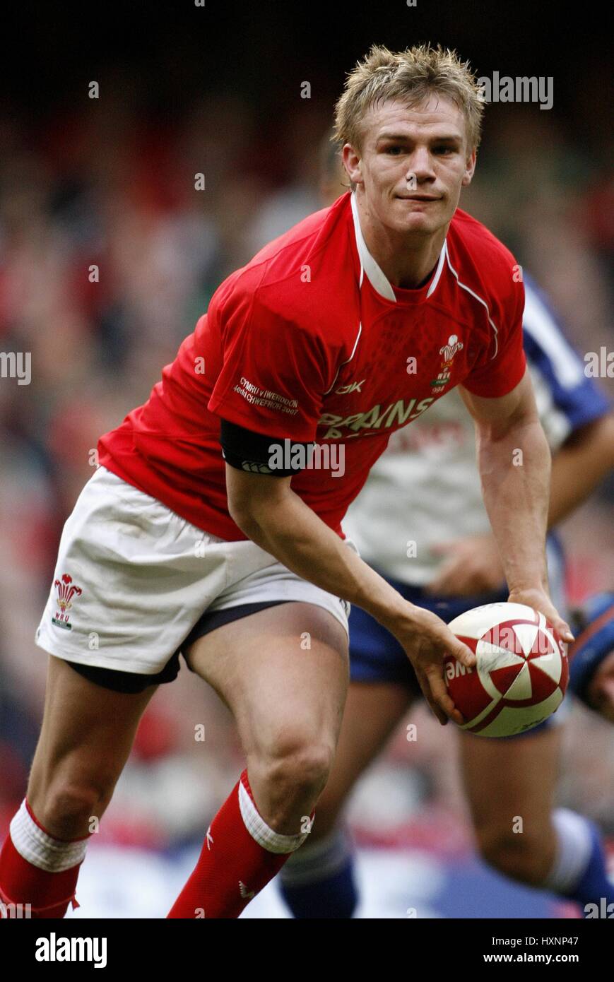 DWAYNE PEEL WALES & LLANELLI SCARLETS MILLENNIUM Stadion CARDIFF WALES 4. Februar 2007 Stockfoto
