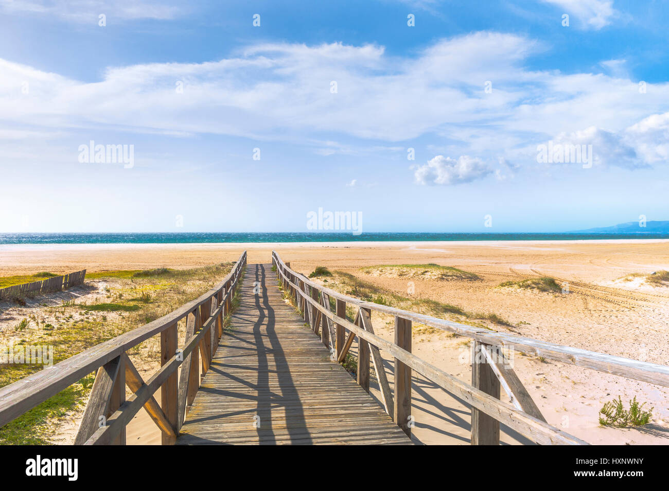 Der Strand von Tarifa, die Küste des Atlantischen Ozeans, die Provinz Cádiz, Andalusien, Spanien Stockfoto