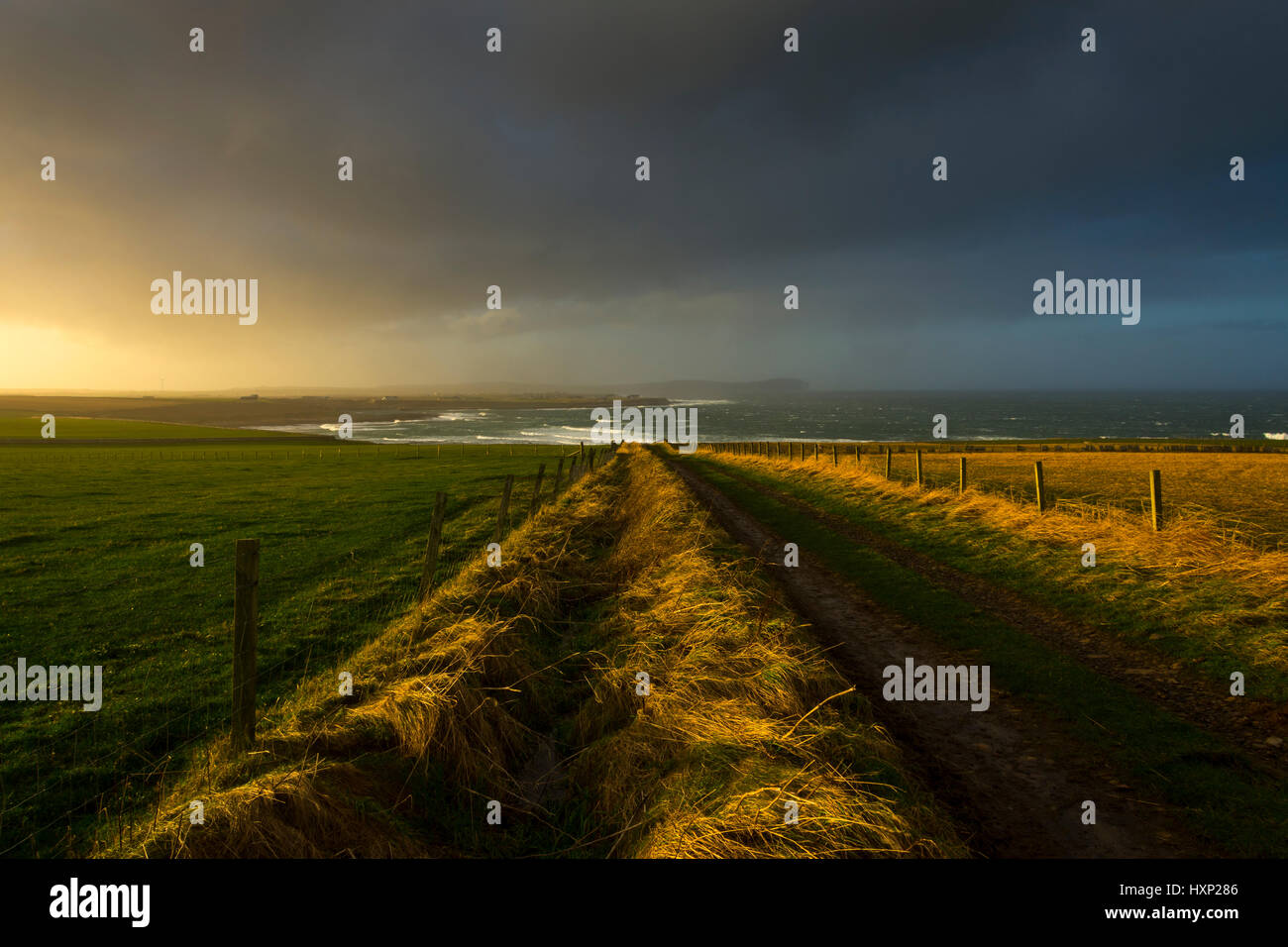 Dunnet Head aus Long Goe, in der Nähe des Dorfes Mey, Caithness, Schottland, Großbritannien Stockfoto