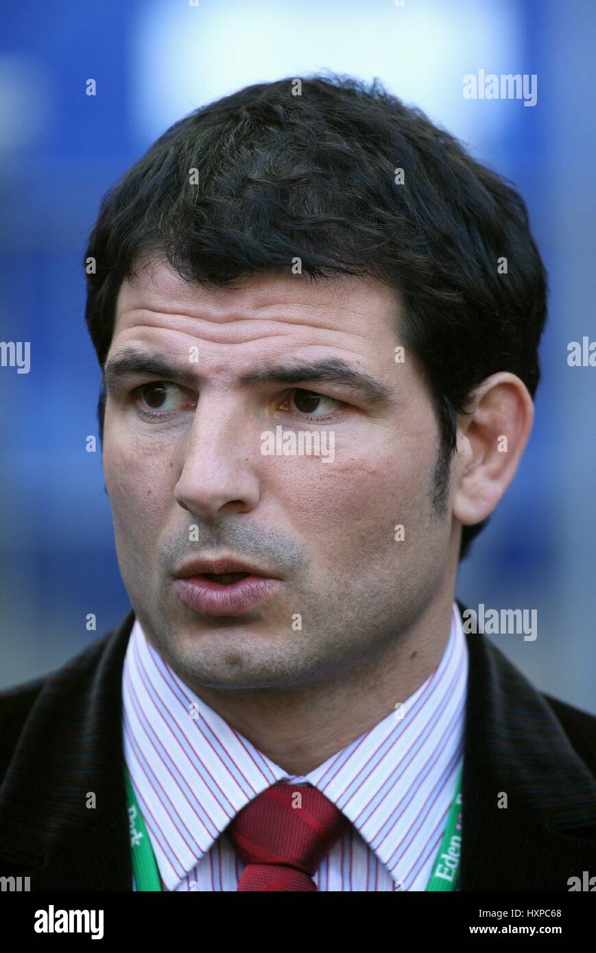 MARC LIÈVREMONT RU COACH STADE Frankreich PARIS Frankreich 9. Februar 2008 Stockfoto