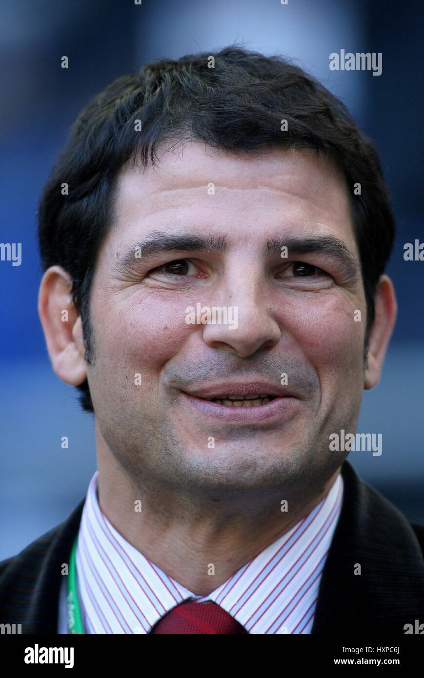 MARC LIÈVREMONT RU COACH STADE Frankreich PARIS Frankreich 9. Februar 2008 Stockfoto