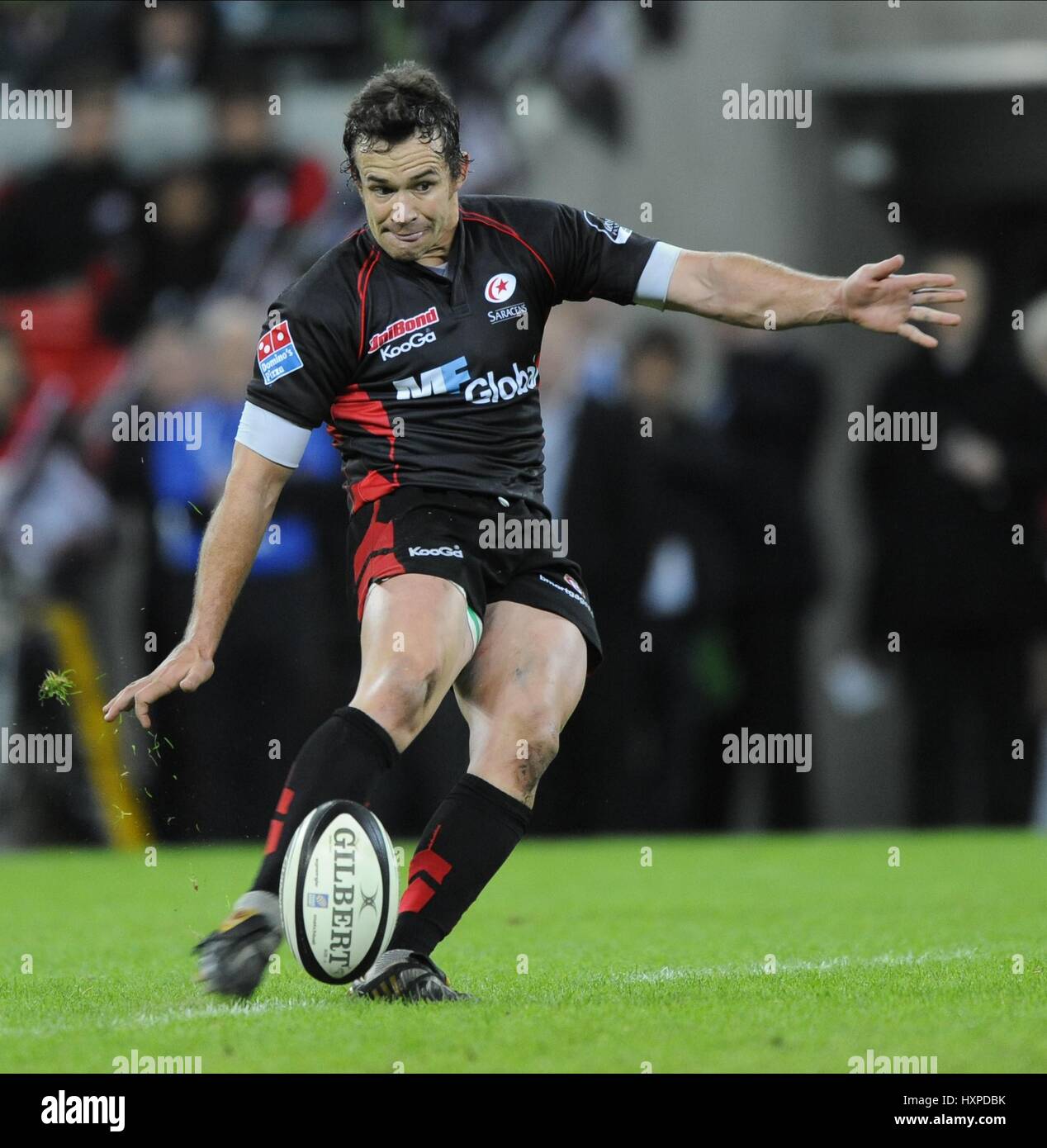 DERICK HOUGAARD tritt gewinnen Sarazenen WEMBLEY LONDON ENGLAND 17. November 2009 Stockfoto