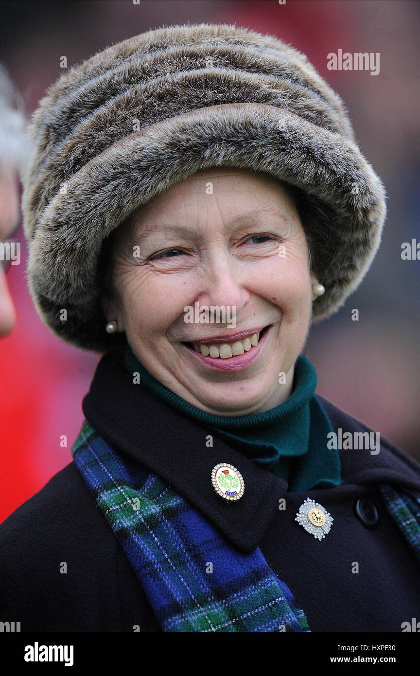 Ihre Königliche Hoheit Prinzessin ANNE Schottland V WALES MURRAYFIELD Stadion EDINBURGH Schottland 8. Februar 2009 Stockfoto