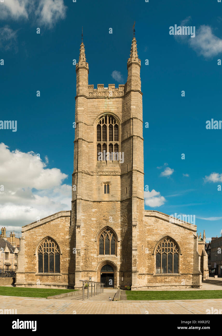 Der hl. Johannes der Täufer Kirche, Cathedral Square, Peterborough, Cambridgeshire, England Stockfoto