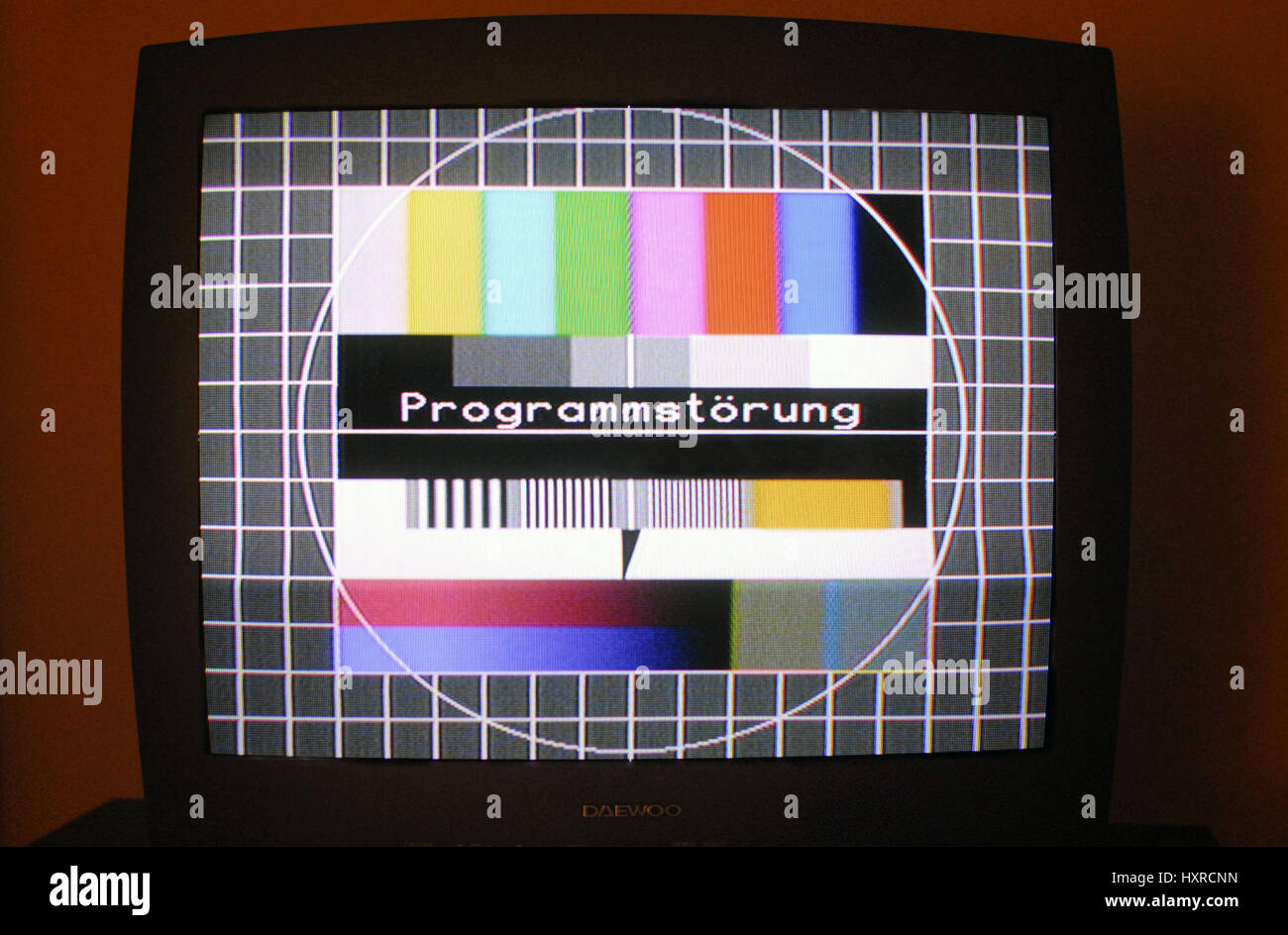 TV, TV, ZDF, ARD, testen, Bild, Programm Störung, Programm Störungen,  Fernsehgeräte, sehen, Blick, Bildschirm, Bildschirme, Fernsehbild, progra  Stockfotografie - Alamy